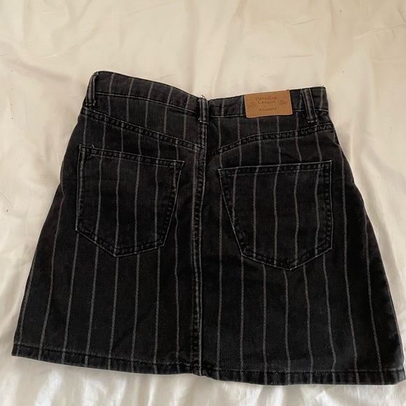 Mini skirt Size XS-S - Picture 3 of 3